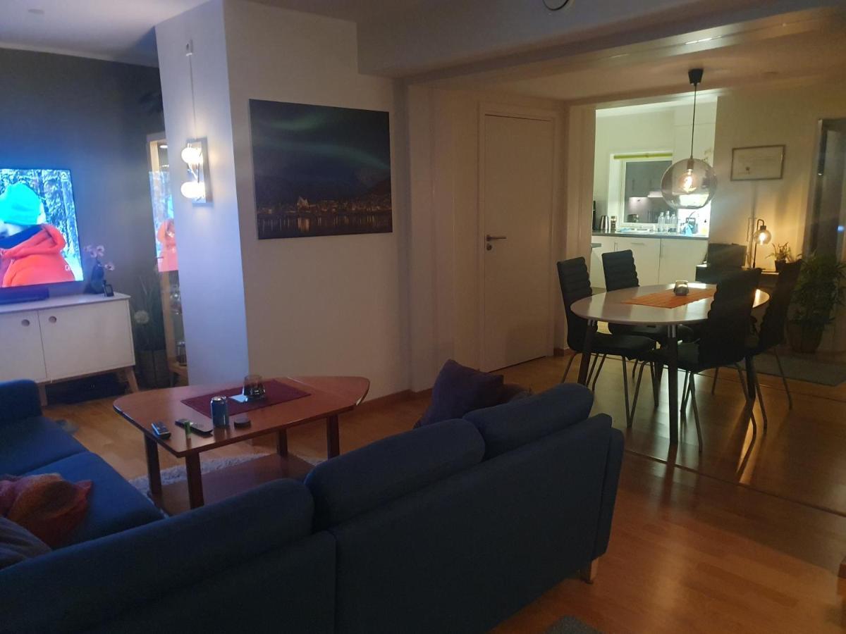 Top Apartment 特罗姆瑟 外观 照片