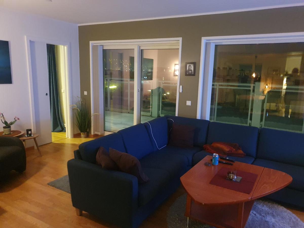 Top Apartment 特罗姆瑟 外观 照片