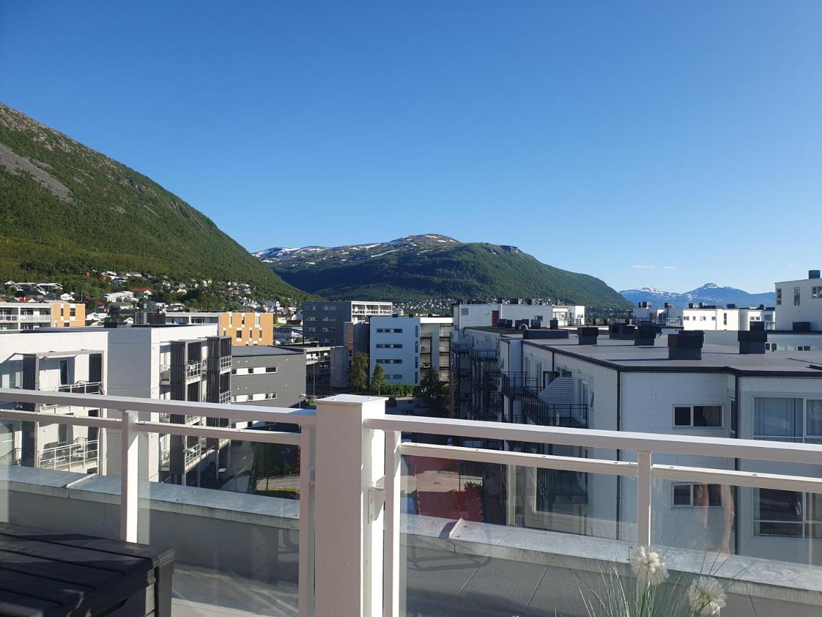 Top Apartment 特罗姆瑟 外观 照片